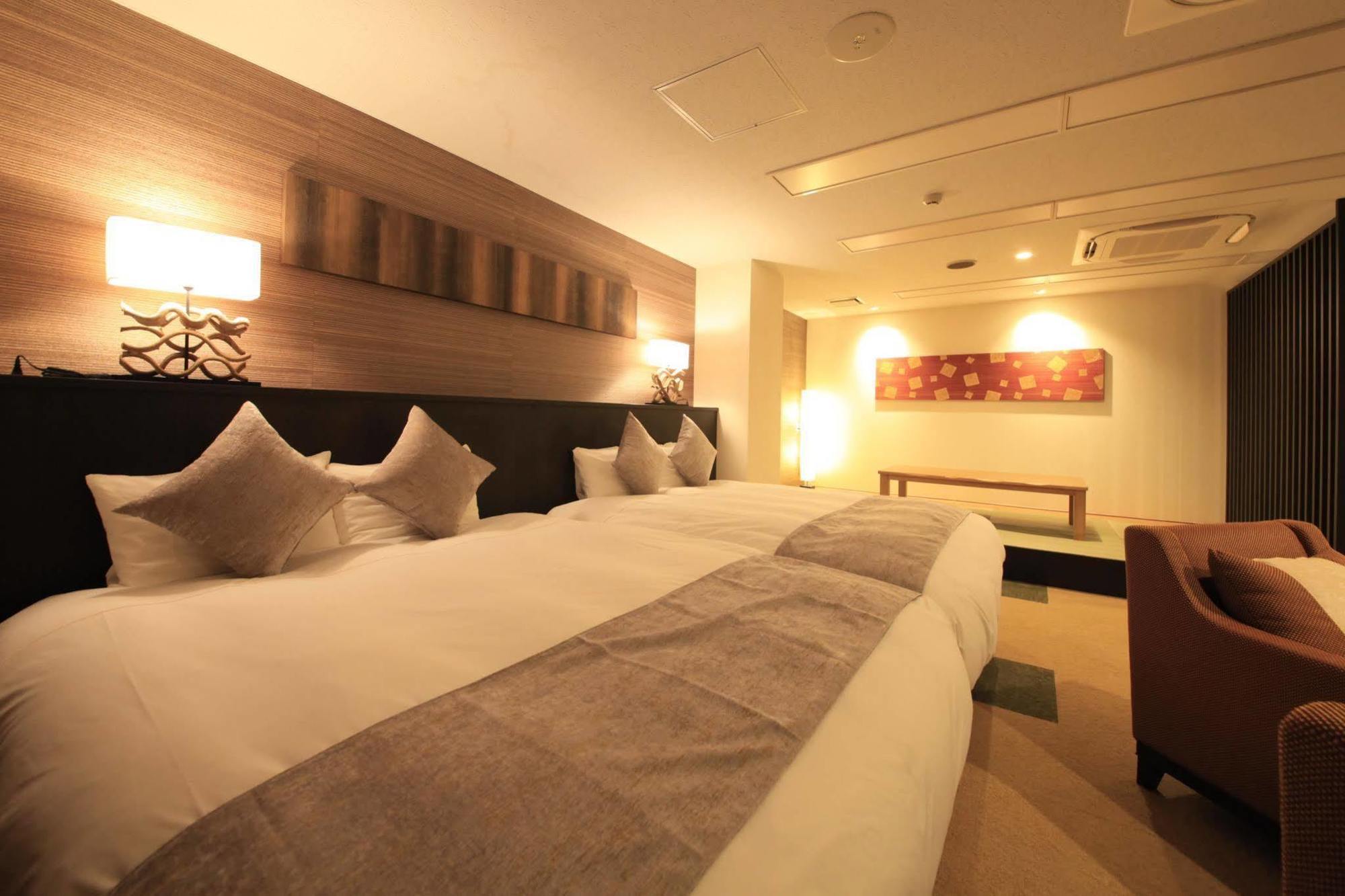 Centurion Hotel Villa Suite Fukui Ekimae Exterior foto